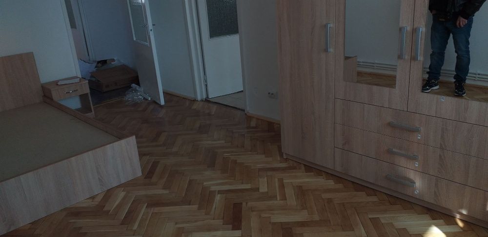 Alexandru Cel Bun apartament 4 camere decomandat 100 mp cu CT