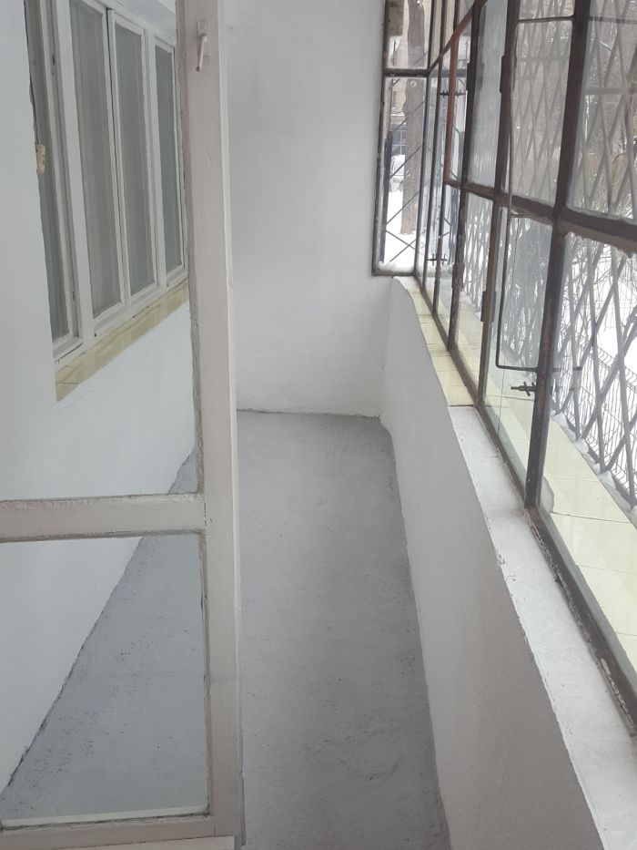 2 camere/ parter cu balcon Militari - str Apusului/proprietar